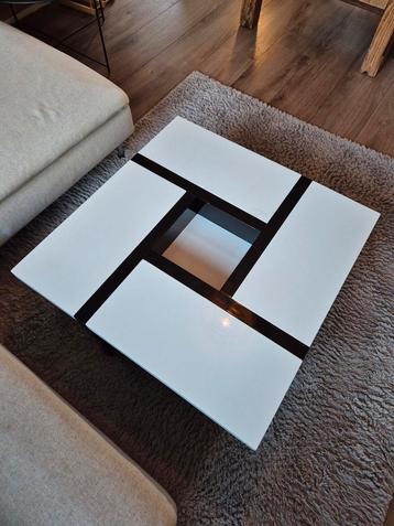 Moderne Salontafel | Hooglands zwart/wit beschikbaar voor biedingen