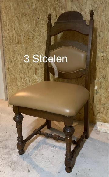 3 Eikenhouten stoelen met leren zitting - Gratis! beschikbaar voor biedingen