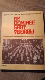 De Dominee gaat voorbij / van Kaam en v.d Meiden, Ophalen of Verzenden, Zo goed als nieuw
