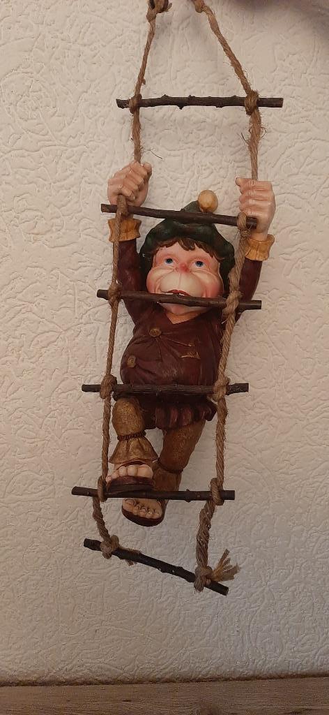 laven efteling Lift op de ladder, Verzamelen, Efteling, Zo goed als nieuw, Beeldje of Poppetje, Ophalen of Verzenden