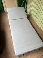Provisional bed frame and mattress, Huis en Inrichting, Ophalen, Zo goed als nieuw, 25 tot 50 cm, Minder dan 100 cm