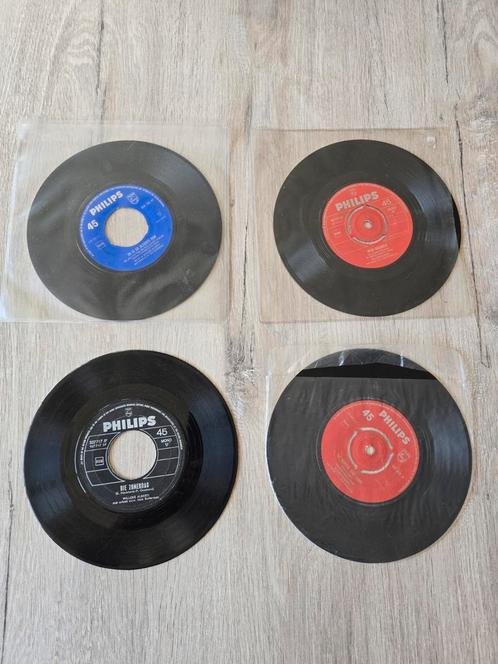 Vinyl singles Willy en Willeke Alberti, Cd's en Dvd's, Vinyl | Nederlandstalig, Zo goed als nieuw, Levenslied of Smartlap, Overige formaten