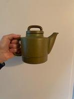 Lucie Q Bakker schorsgroene theepot jaren 70, Antiek en Kunst, Antiek | Keramiek en Aardewerk, Ophalen of Verzenden