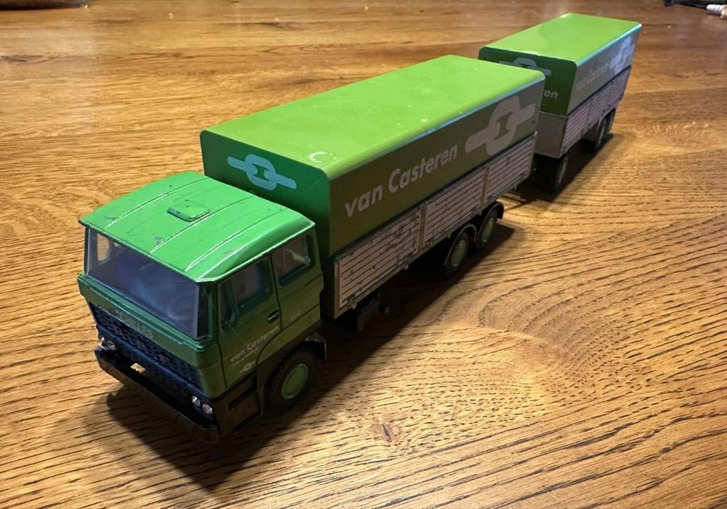 Daf 2800 met aanhanger Van Casteren Tilburg, Hobby en Vrije tijd, Modelauto's | 1:50, Ophalen of Verzenden, Gebruikt, Bus of Vrachtwagen
