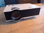 Beamer / LED projector, LED, Ophalen of Verzenden, Zo goed als nieuw, Full HD (1080)
