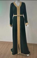 Groene kaftan met riem, Zo goed als nieuw, Kaftan, Groen, Bruidsmeisjeskleding