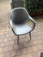 8 Grijze Stoelen met Houten Poten, Tuin en Terras, Tuinsets en Loungesets, Ophalen, Gebruikt, Kunststof, Stoel