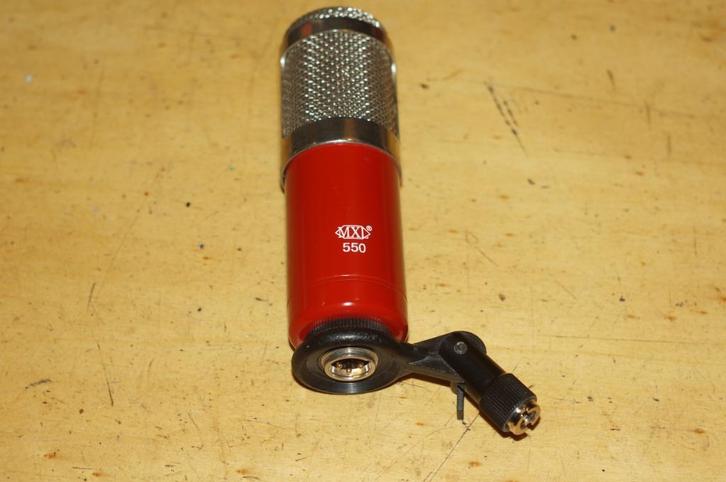 condensator microfoon MXL 550  INC klem, Muziek en Instrumenten, Microfoons, Zangmicrofoon, Ophalen of Verzenden