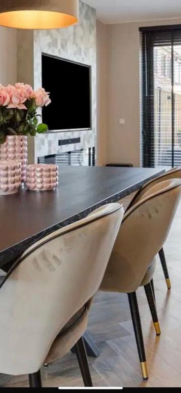 Eichholtz stoelen beschikbaar voor biedingen
