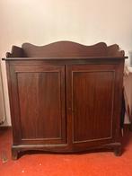 Charmant antiek mahoniehouten kastje, Antiek en Kunst, Antiek | Meubels | Kasten, Ophalen of Verzenden