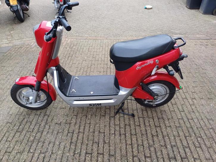 Elektrische Scooter - Ideaal voor Camping!, Fietsen en Brommers, Brommeronderdelen | Snorfietsen, Gebruikt, SYM, Overige typen
