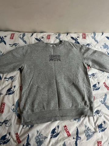 Midtown Mooie trui! beschikbaar voor biedingen