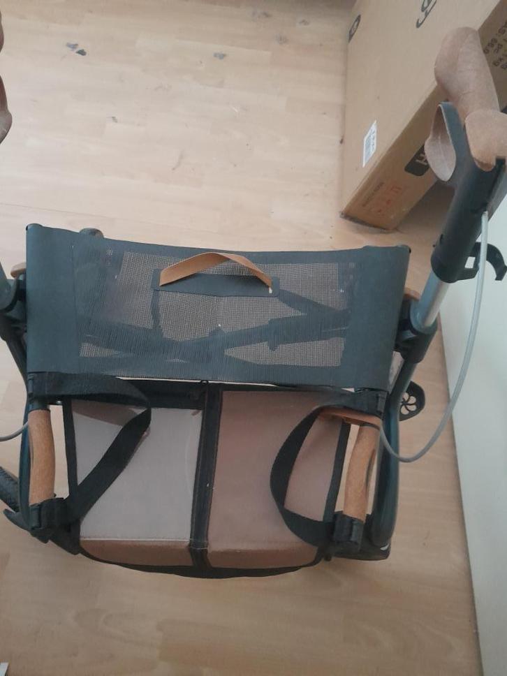 Saljol rollator, maat S, midnight blue, Diversen, Rollators, Zo goed als nieuw, Lichtgewicht, Ophalen