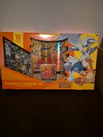 Pokemon Reshiram & Charizard GX box  Evolving Skies, Ophalen of Verzenden, Nieuw, Foil