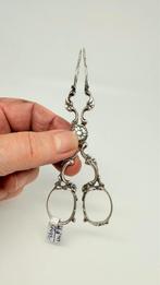 Leuke kleine oude Hollands zilveren  serveertang., Antiek en Kunst, Antiek | Goud en Zilver, Ophalen of Verzenden, Zilver