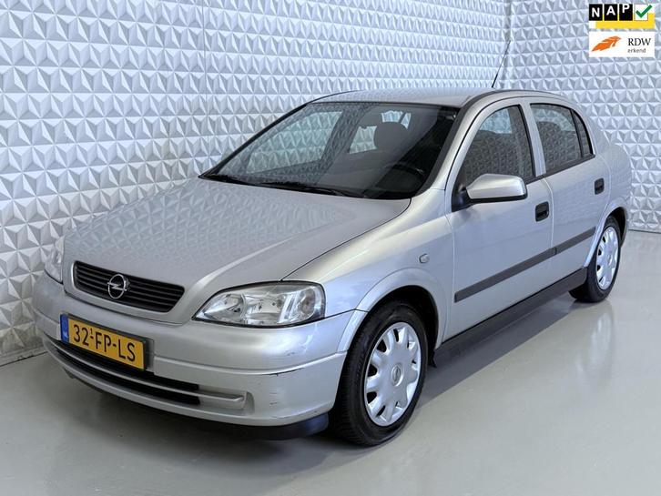 Opel Astra 1.6-16V Pearl Airco AUTOMAAT / 145.000km (2000), Auto's, Opel, Bedrijf, Te koop, Astra, ABS, Airbags, Airconditioning