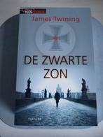 J. Twining - De Zwarte Zon, Boeken, Ophalen of Verzenden, Zo goed als nieuw, J. Twining