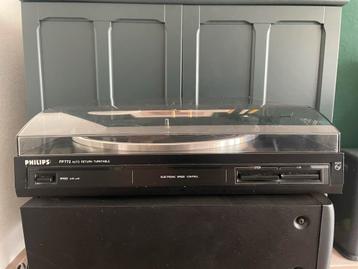 Philips FP 772 platenspeler beschikbaar voor biedingen