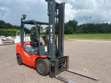 Heli  heftruck 3500 kg lpg met side shift , zeer goed !! beschikbaar voor biedingen