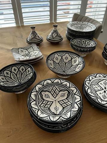 Marokkaans aardewerk servies