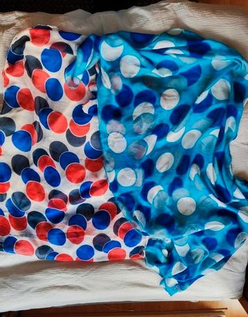 2x sjaal, zijde met katoen, blauwe bolletjes, 150x80 cm beschikbaar voor biedingen