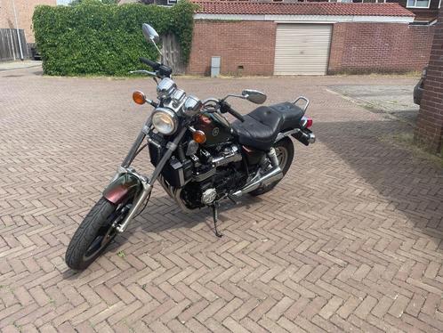 Yamaha XJ700 Maxim X, Motoren, Motoren | Yamaha, Particulier, Toermotor, meer dan 35 kW, 4 cilinders, Motorrijbewijs A, Cardan-aandrijving
