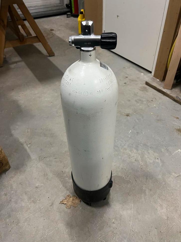 Duikfles 12L - Keuring tot 12/2027, Watersport en Boten, Duiken, Gebruikt, Duikfles, Ophalen