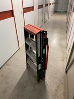 Altrex trap, Doe-het-zelf en Verbouw, Ladders en Trappen, Ophalen, Zo goed als nieuw