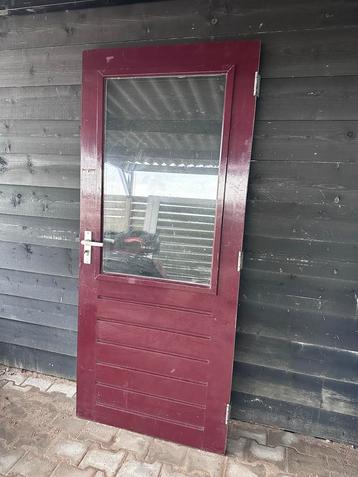 Buitendeur 87x201 cm beschikbaar voor biedingen