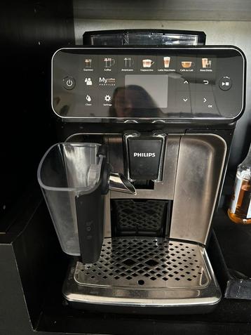 Philips 5400 Series Volautomatische Espressomachines beschikbaar voor biedingen