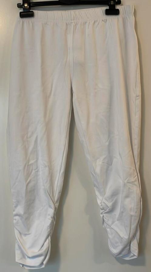 Maat L 40 Miss Etam legging NIEUW, Kleding | Dames, Leggings, Maillots en Panty's, Nieuw, Legging, Maat 36/38 (S), Wit, Verzenden