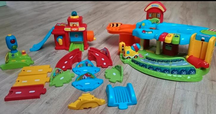 VTech Toet Toet autogarage en brandweerkazerne, Kinderen en Baby's, Speelgoed | Vtech, Gebruikt, 2 tot 4 jaar, Ophalen of Verzenden