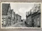 Zuidland Dorpsstraat ca 1950-55, Verzamelen, Ansichtkaarten | Nederland, Ophalen of Verzenden, 1940 tot 1960, Ongelopen, Zuid-Holland