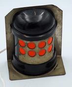 Zwarte kachel van hout met ijzeren ombouw voor  poppenhuis, Verzamelen, Ophalen of Verzenden, Gebruikt, Poppenhuis