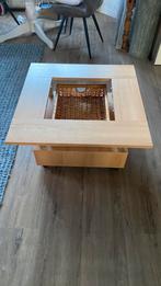 Salontafel met mand,  kleur beuken, verrijdbaar, excl glas, Huis en Inrichting, Tafels | Salontafels, Ophalen, Zo goed als nieuw