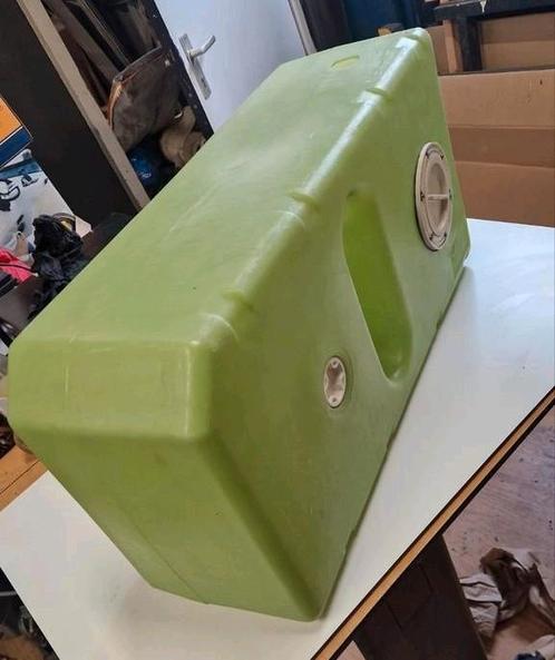 Drinkwater tank vetus 88 liter fresh water tank, Watersport en Boten, Accessoires en Onderhoud, Gebruikt, Kombuis en Sanitair