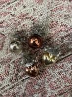 Kerstballen en hartjes te koop., Ophalen of Verzenden, Zo goed als nieuw, Zilver, Overige materialen