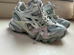 Balenciaga track2 sneakers Maat 37 pastel, Kleding | Dames, Schoenen, Ophalen of Verzenden, Sneakers of Gympen