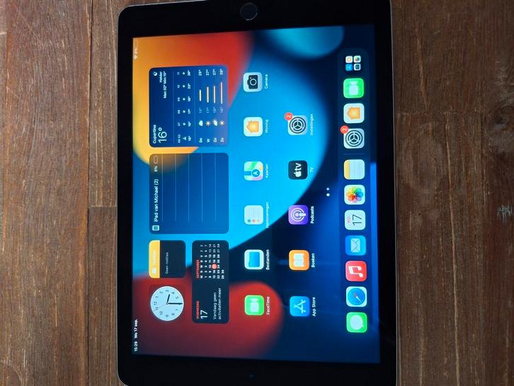 Ipad R2 (2014), Computers en Software, Apple iPads, Zo goed als nieuw, Apple iPad, 10 inch, Ophalen