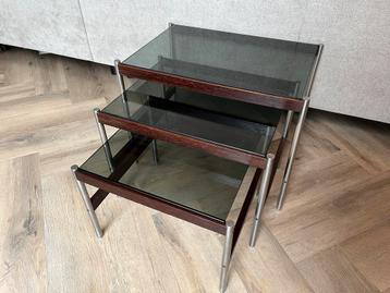 William watting voor fristho franeker vintage  nesttafeltjes beschikbaar voor biedingen