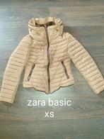 Zara basic XS, Kleding | Dames, Jassen | Winter, Beige, Maat 34 (XS) of kleiner, Ophalen of Verzenden, Zo goed als nieuw
