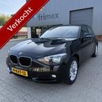 BMW 1-serie 116i | Dealer Onderhouden | Trekhaak | NW APK!, 1-Serie, Gebruikt, 4 cilinders, Zwart