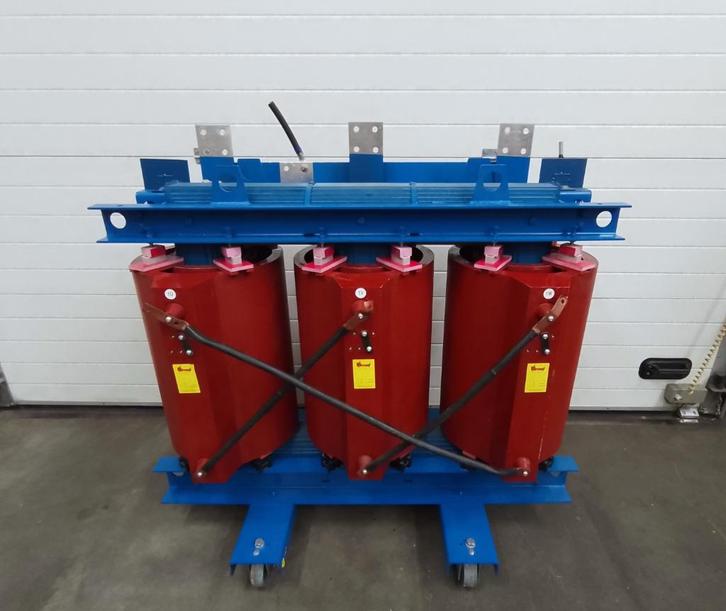 Transformator, trafo 15kV, 15000Volt, 15000V, 400KVA, Doe-het-zelf en Verbouw, Elektra en Kabels, Gebruikt, Overige typen, Ophalen of Verzenden