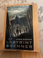 James Dashner - De labyrintrenner, Boeken, Kinderboeken | Jeugd | 13 jaar en ouder, Fictie, Ophalen of Verzenden, Zo goed als nieuw