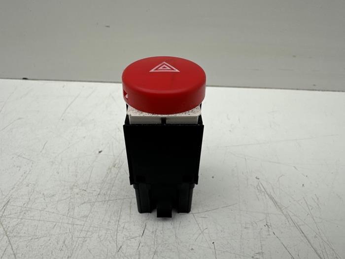 Paniekverlichtings Schakelaar van een Seat Leon, Auto-onderdelen, Dashboard en Schakelaars, Seat, Gebruikt, 3 maanden garantie