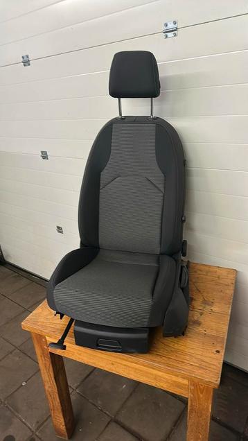 Seat leon bestuurder stoel zeer netjes met airbag beschikbaar voor biedingen