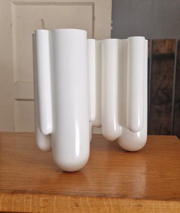 vintage kunststofvaas Smool goods dip beschikbaar voor biedingen