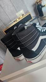 Vans maatje 37, Kleding | Dames, Schoenen, Ophalen of Verzenden, Zo goed als nieuw, Zwart, Sneakers of Gympen