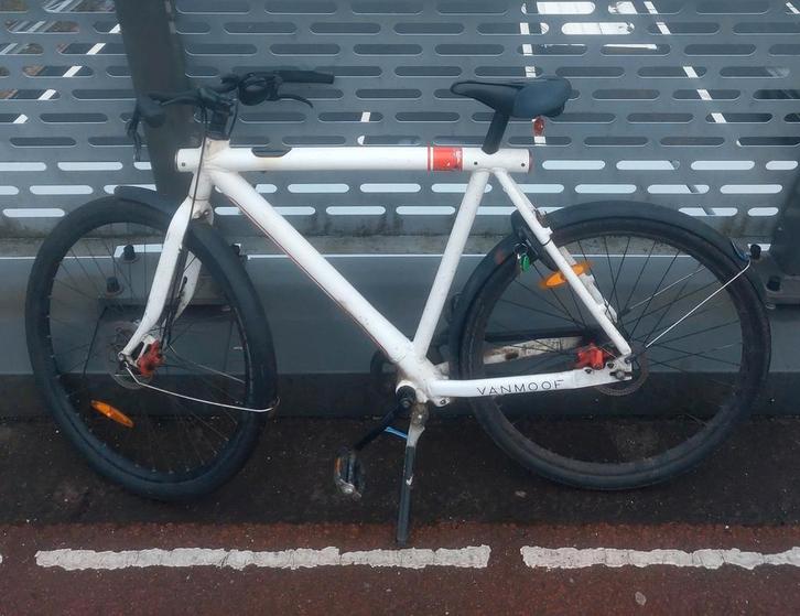 Vanmoof s1 + toolbox, Fietsen en Brommers, Elektrische fietsen, Gebruikt, Vanmoof, 59 cm of meer, Ophalen