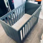 Commode met babybedje, Ophalen of Verzenden, Gebruikt, Ledikant